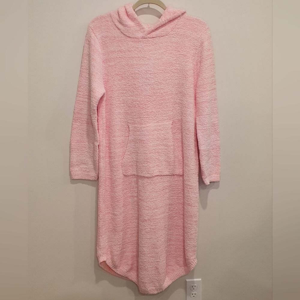 NWT Softies hooded marshmallow lounger, pink, size S/M